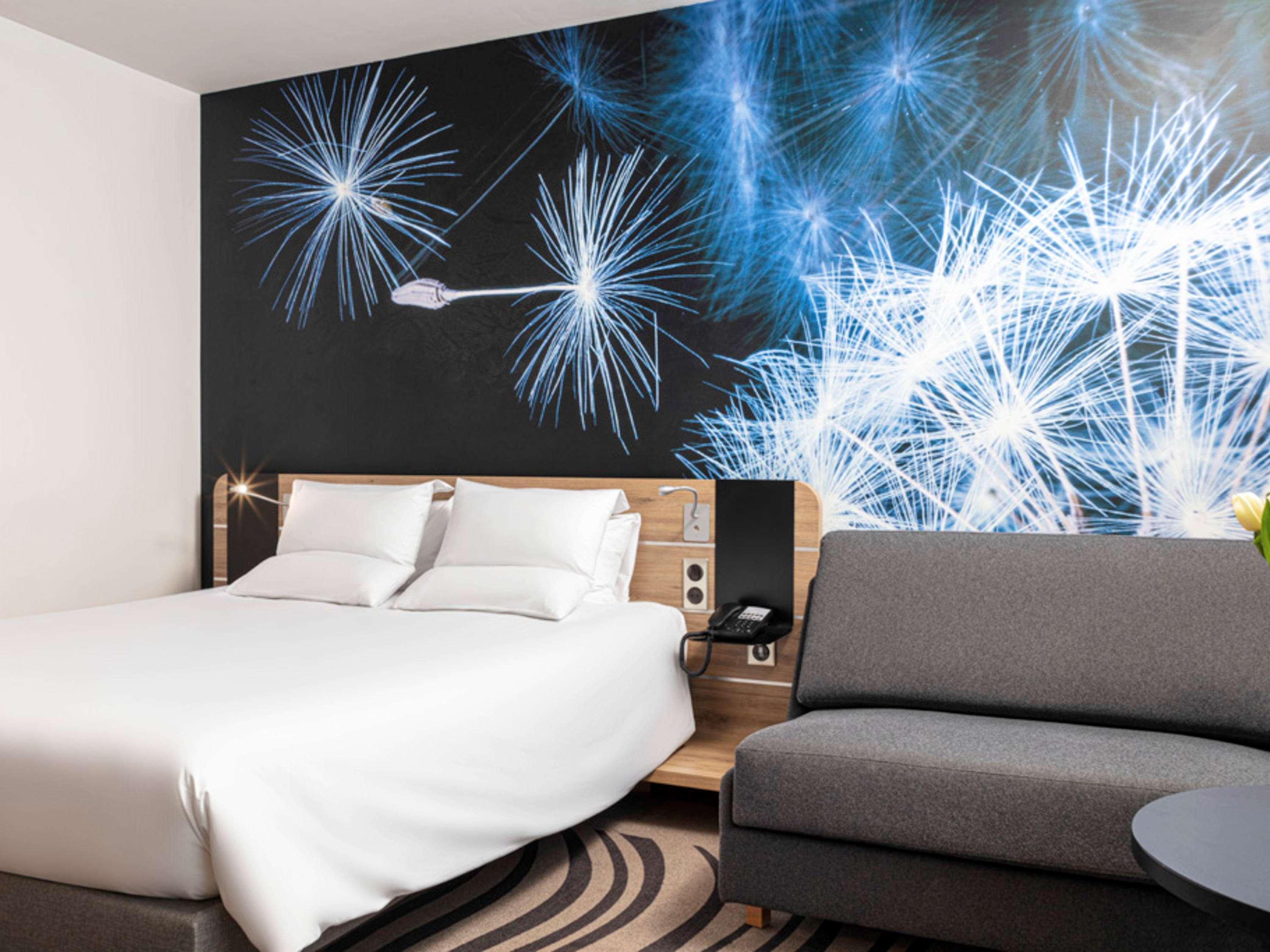 Novotel Poznan Centrum Exterior photo