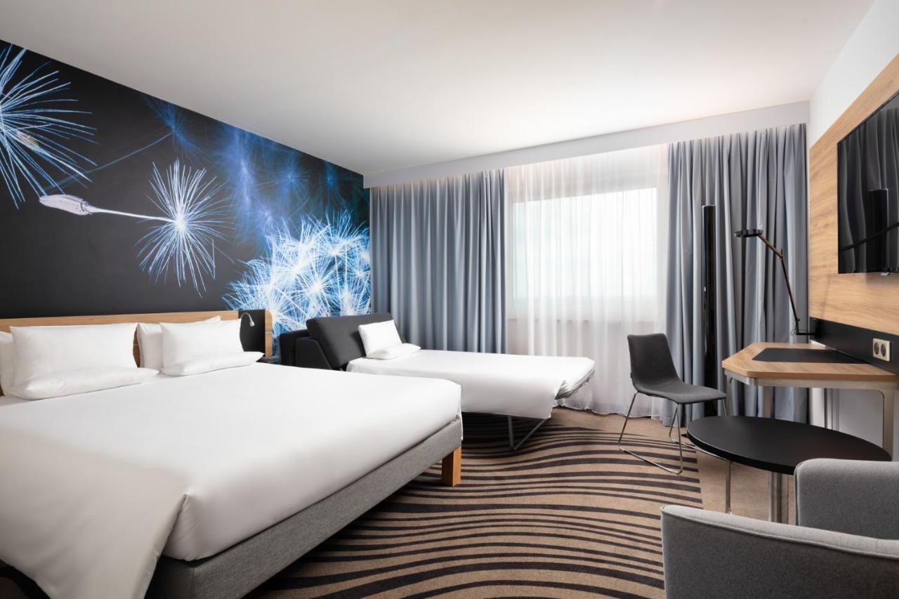 Novotel Poznan Centrum Exterior photo